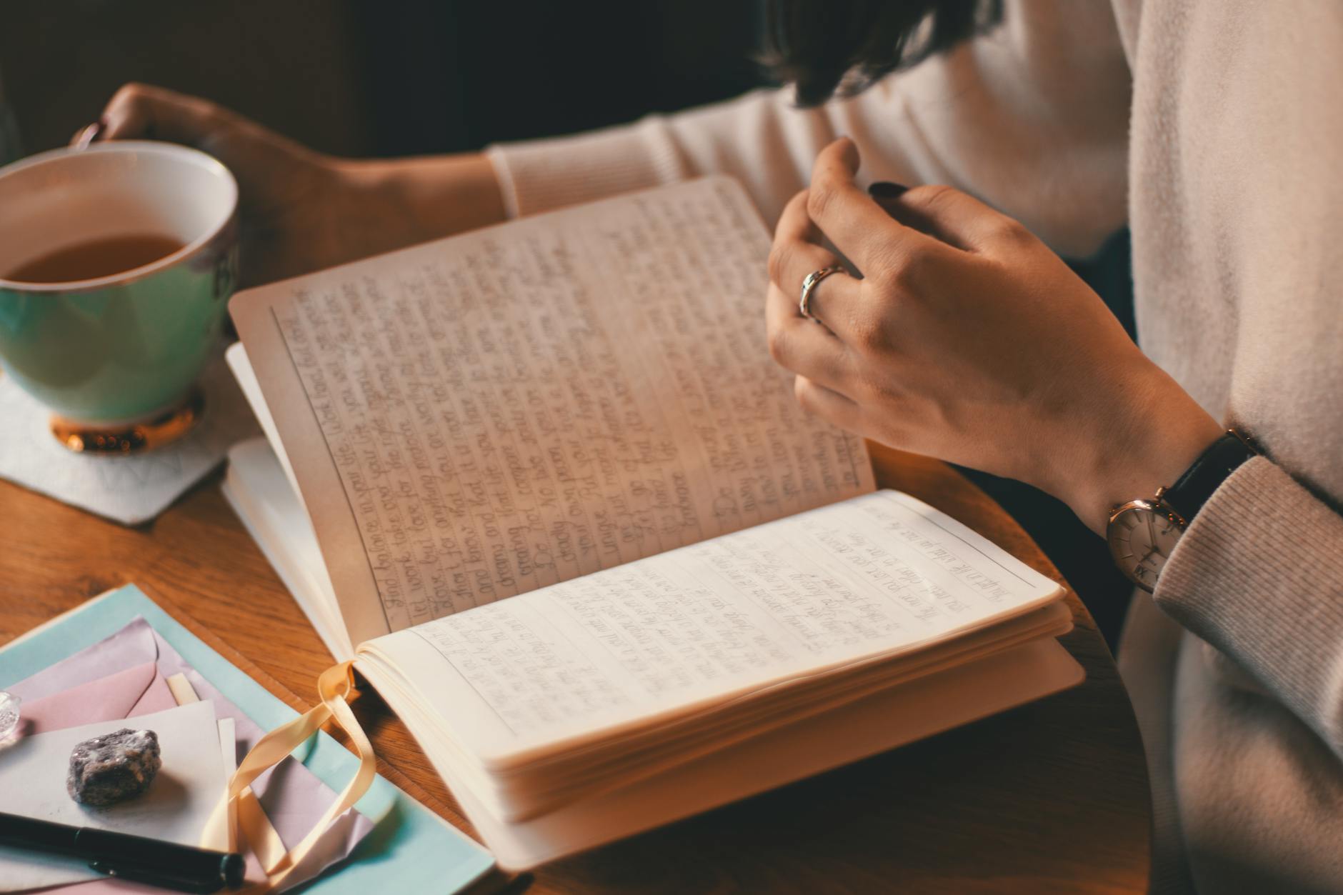 Journaling for Manifestation: How to Turn Your Dreams Into Reality