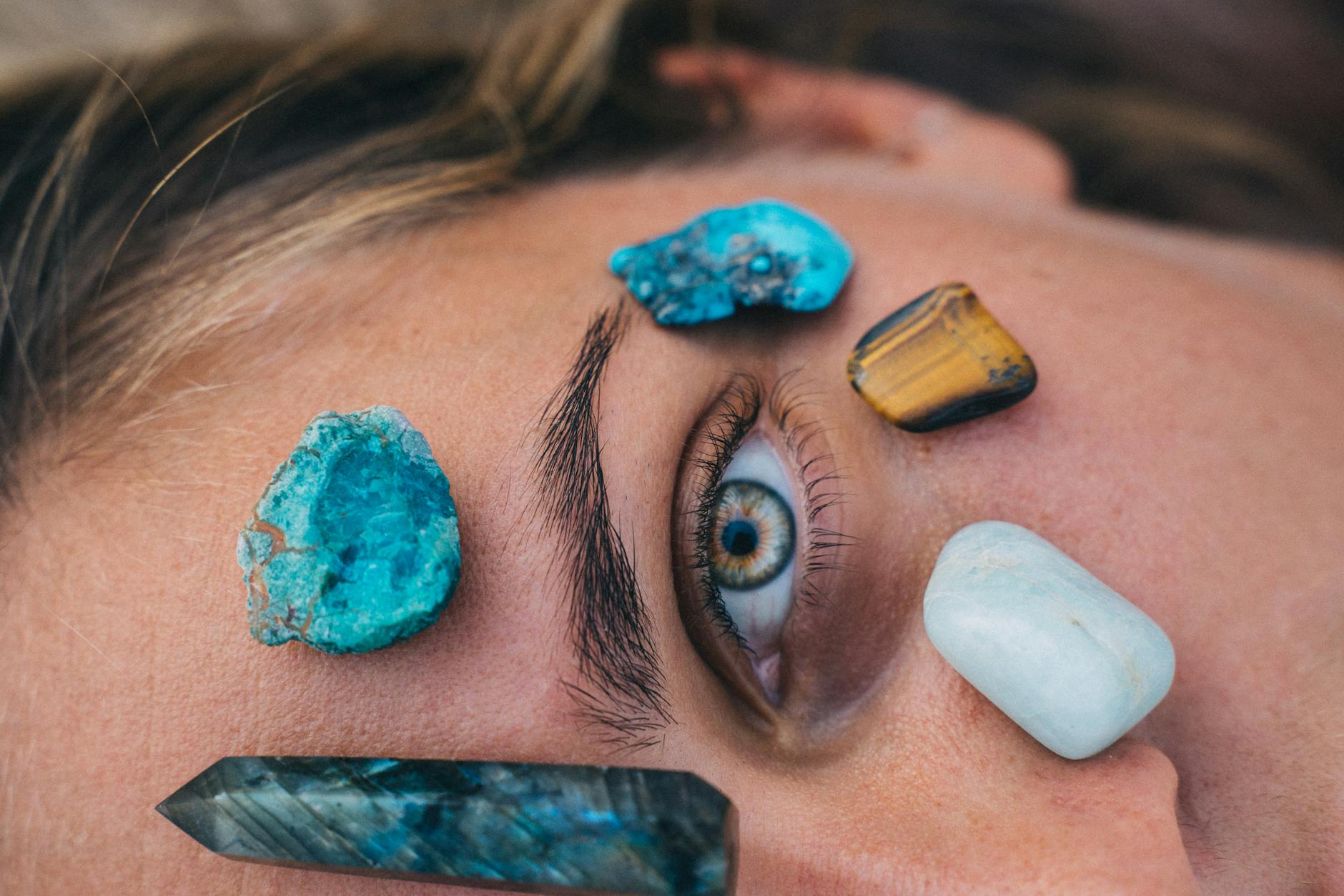 How to Heal Your Third Eye Chakra: Meditation, Crystals & Daily Practice