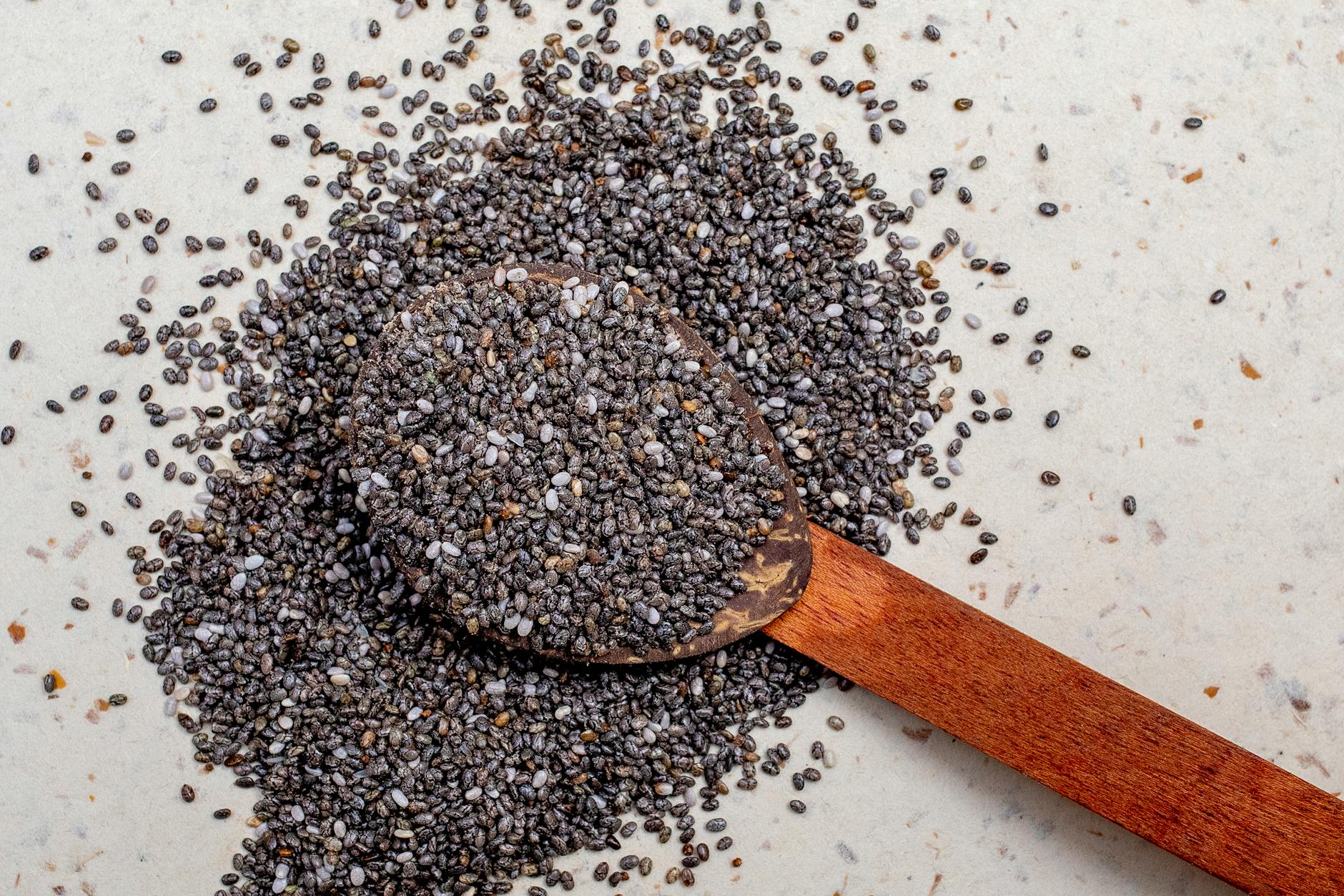 Hemp Hearts & Chia Seeds: How They Support Simple, Healthy Living 