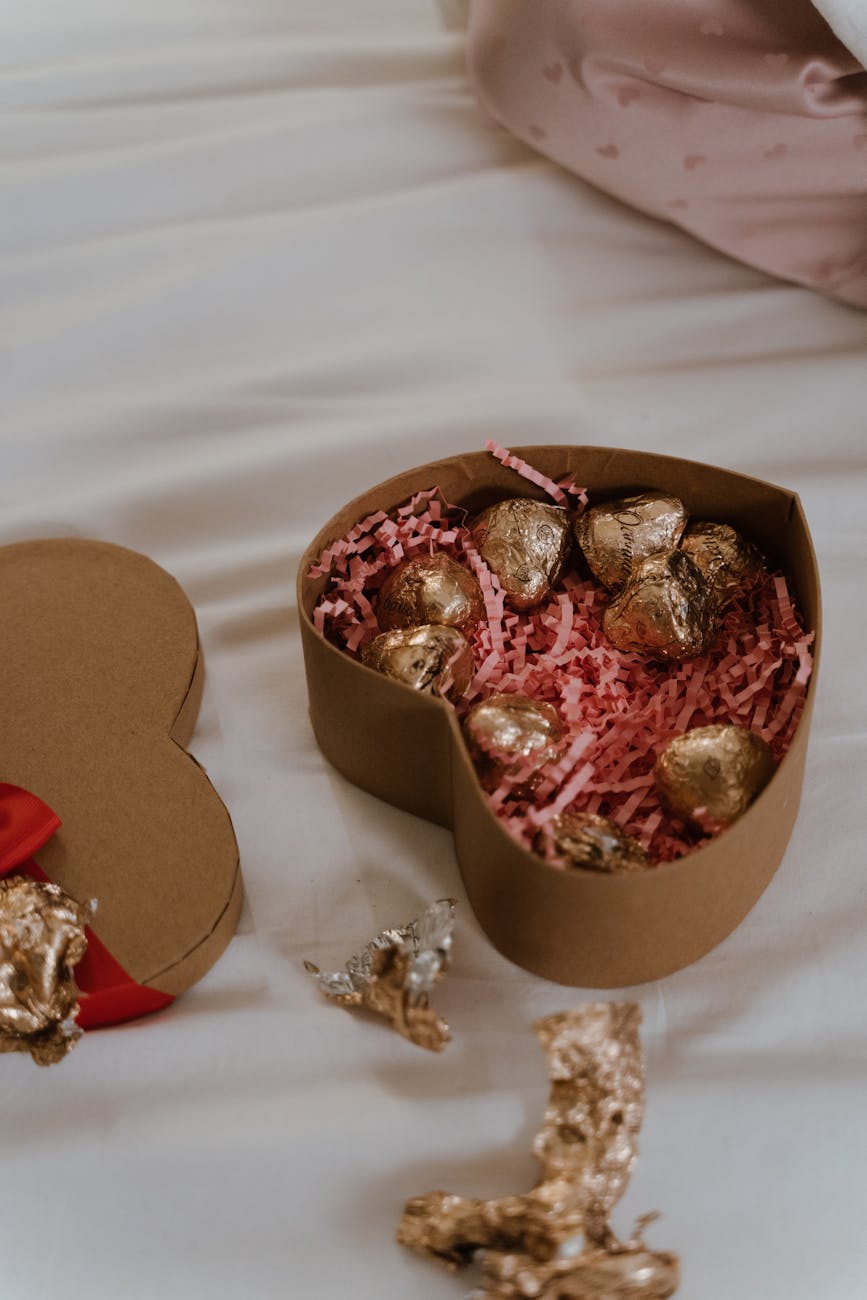 Valentine’s Day Self-Care: Chocolate, Nourishing Foods & Loving Yourself First